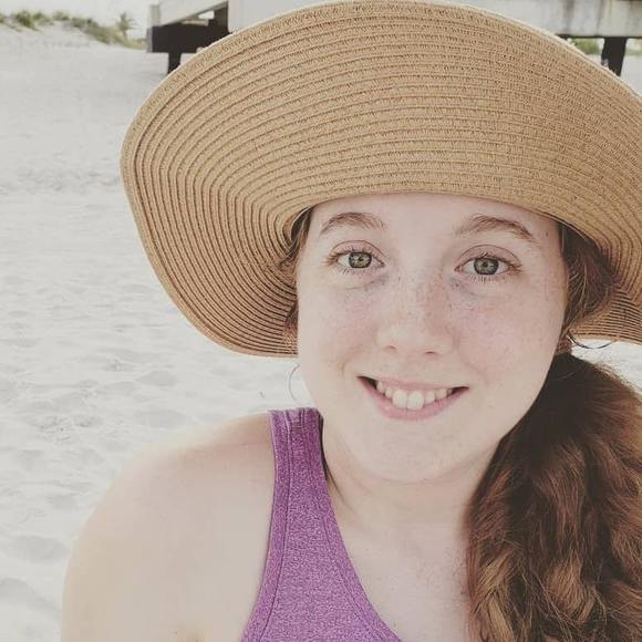 Meet your Posher, Hannah - Picture 1 of 1